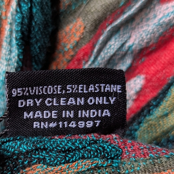 NWT Tolani Colorful Zigzag Wave Stretchy Scarf Fringe - Picture 5 of 7